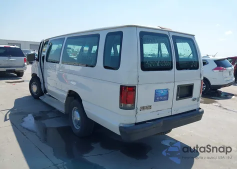 2002 Ford E-350 Super Duty Xl/Xlt из США, поврежденный, VIN 1FBSS31LX2HA87024